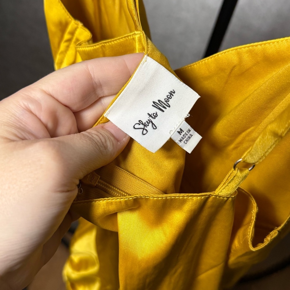 Chic Yellow Ruched Dress for Women - Picture 4 of 4